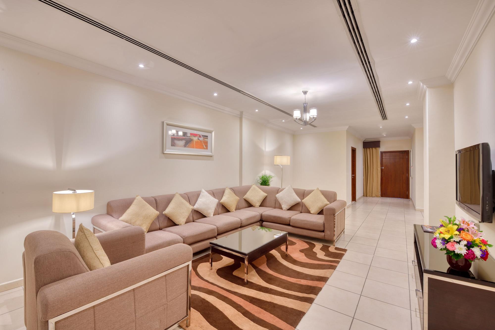 Pearl Marina Aparthotel 3*